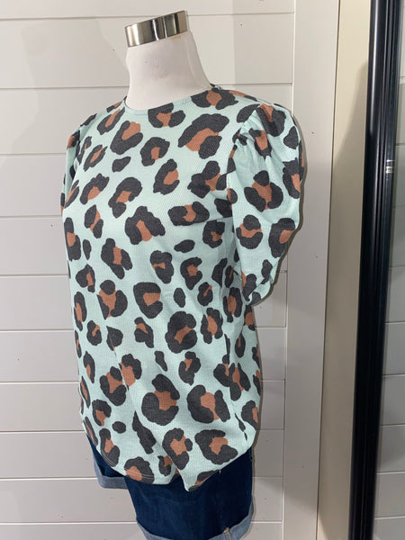 Puff Sleeve Leopard Thermal Top