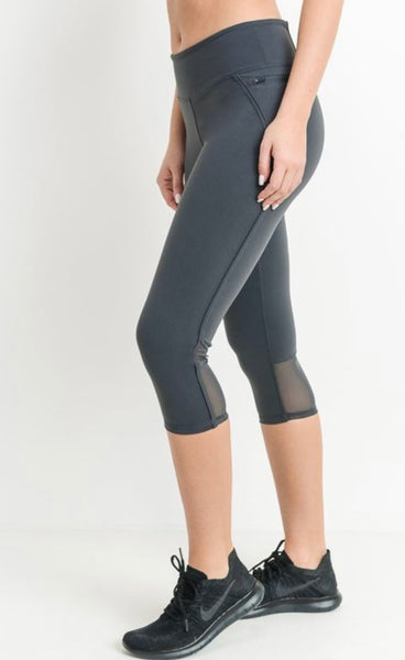 MonoB Mesh Capri Workout Leggings